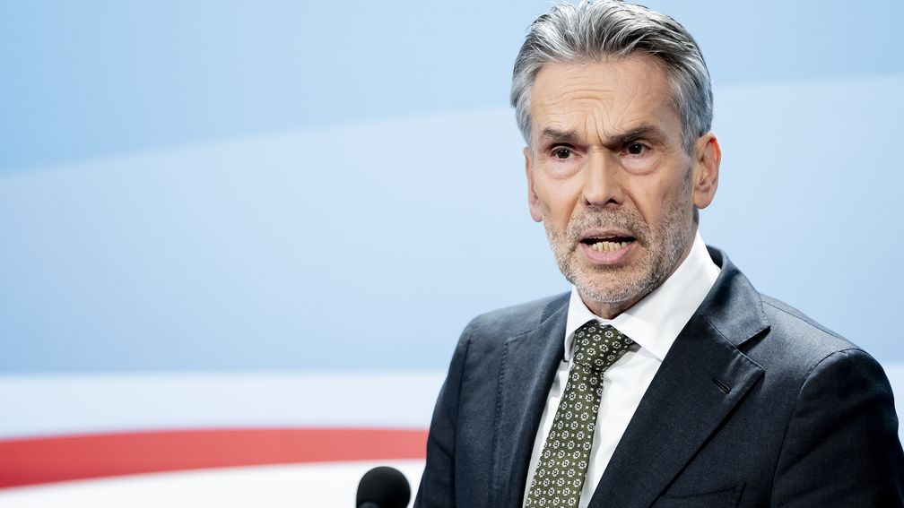 Premier Schoof neemt voortouw bij stikstofprobleem: ‘Nederland mag niet op slot’