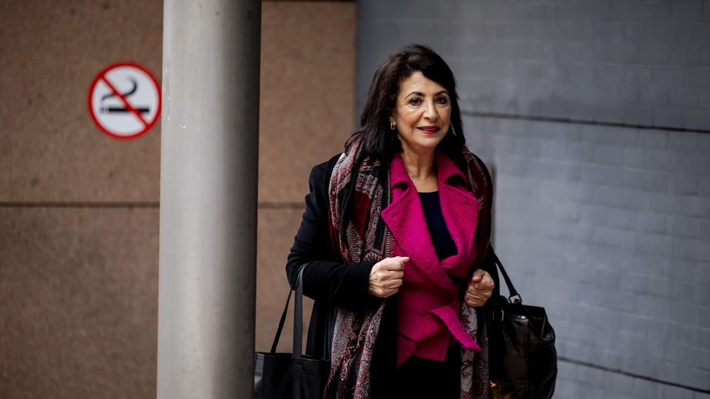 Rechtbank: onderzoek naar gedrag oud-Kamervoorzitter Arib was rechtmatig