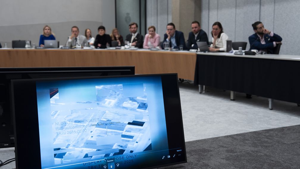 Beelden Nederlandse aanval Hawija voor het eerst getoond: veel rook, daarna maanlandschap