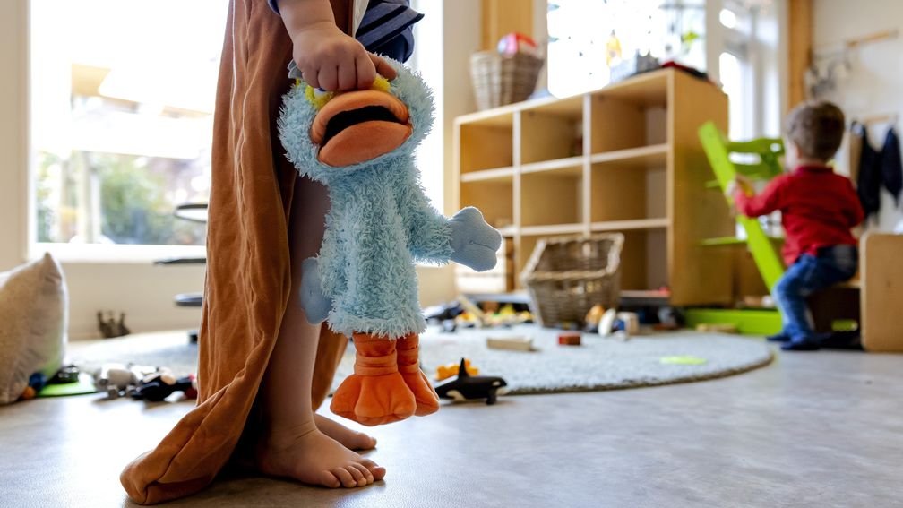 Bijna gratis kinderopvang weer op de lange baan geschoven