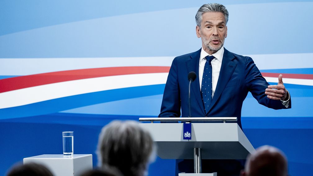 Schoof: spreidingswet niet voor de zomer ingetrokken, stapsgewijze aanpak