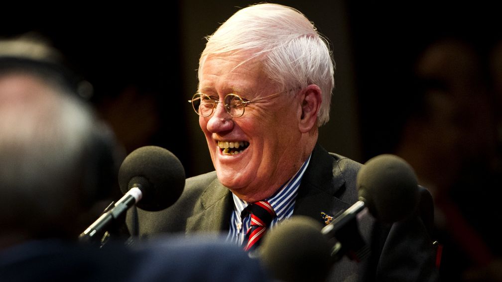 Politiek en koningshuis denken met een glimlach terug aan markante Wiegel