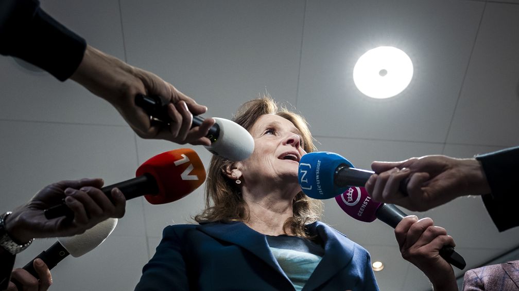 Coalitie praat over asiellijst Wilders, maar het mag geen onderhandelen heten