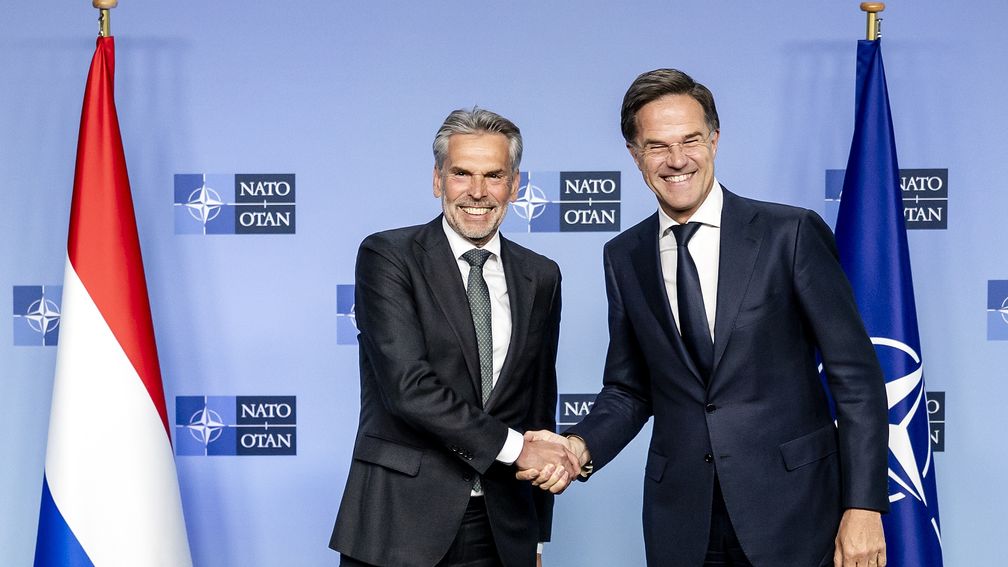 Amicale ‘kennismaking’ Schoof en Rutte, nog geen besluit over defensiemiljarden
