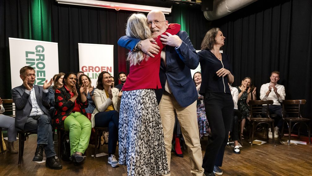 De leden hebben besloten: PvdA en GroenLinks gaan volgend jaar fuseren