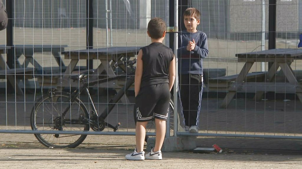 Inspecties vragen opnieuw aandacht voor situatie van kinderen in noodopvang