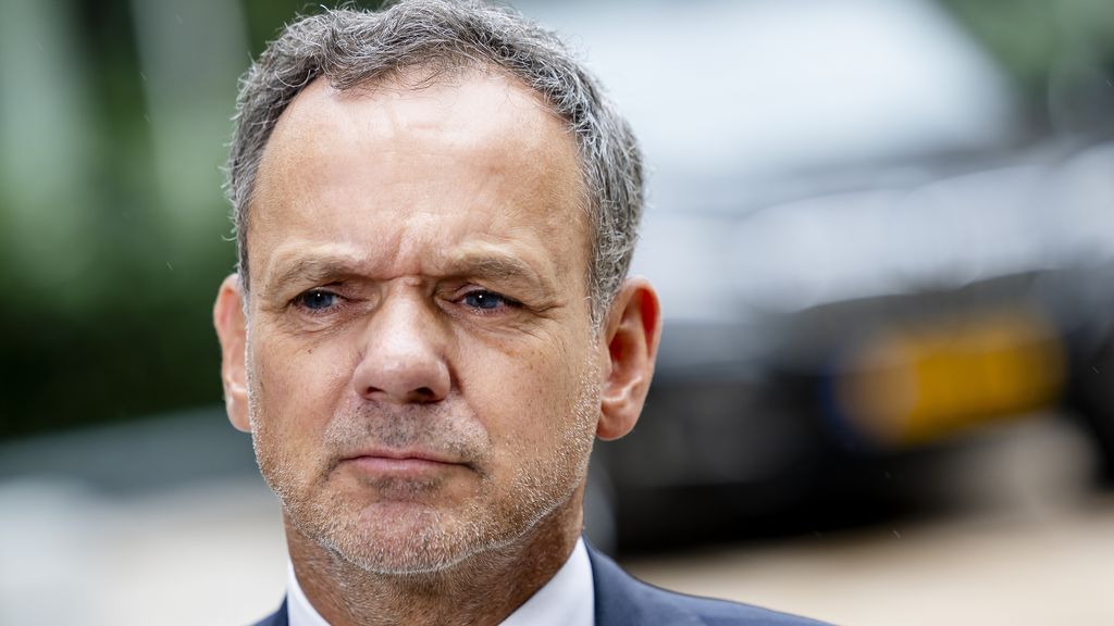 Kamerdebat Gaza uitgesteld, druk op minister Veldkamp in kabinet loopt op