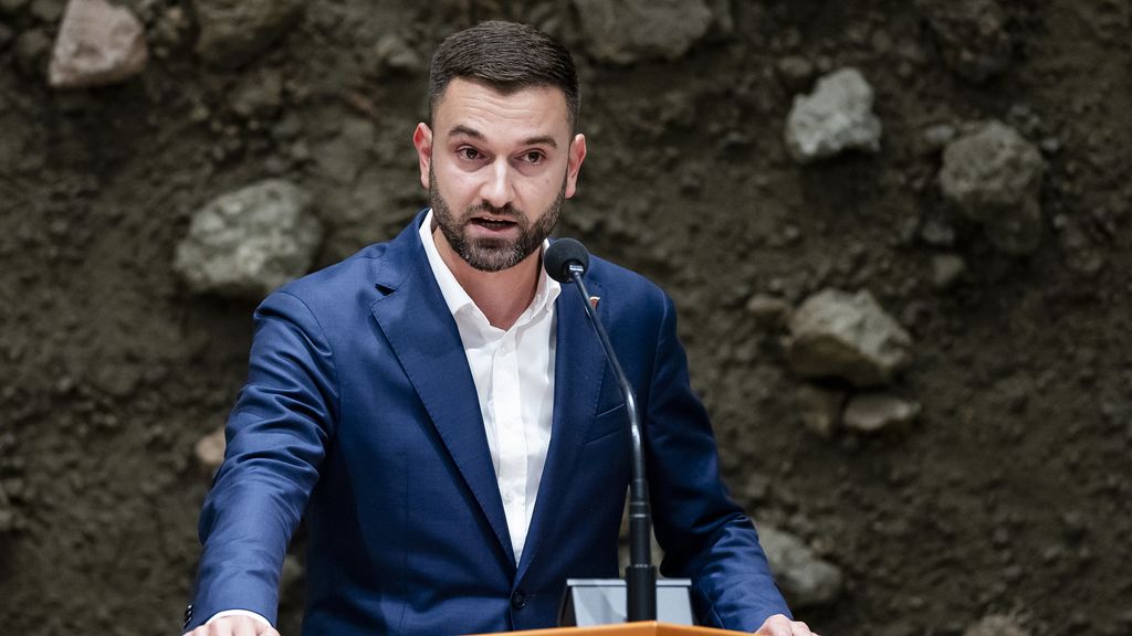 Partijbestuur Denk stapt op, oud-partijleider Kuzu voorgedragen als nieuwe voorzitter