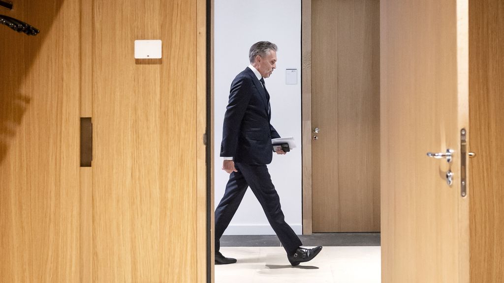 Kamer buigt zich over vraag hoe het nu verder moet met uitgedund kabinet-Schoof