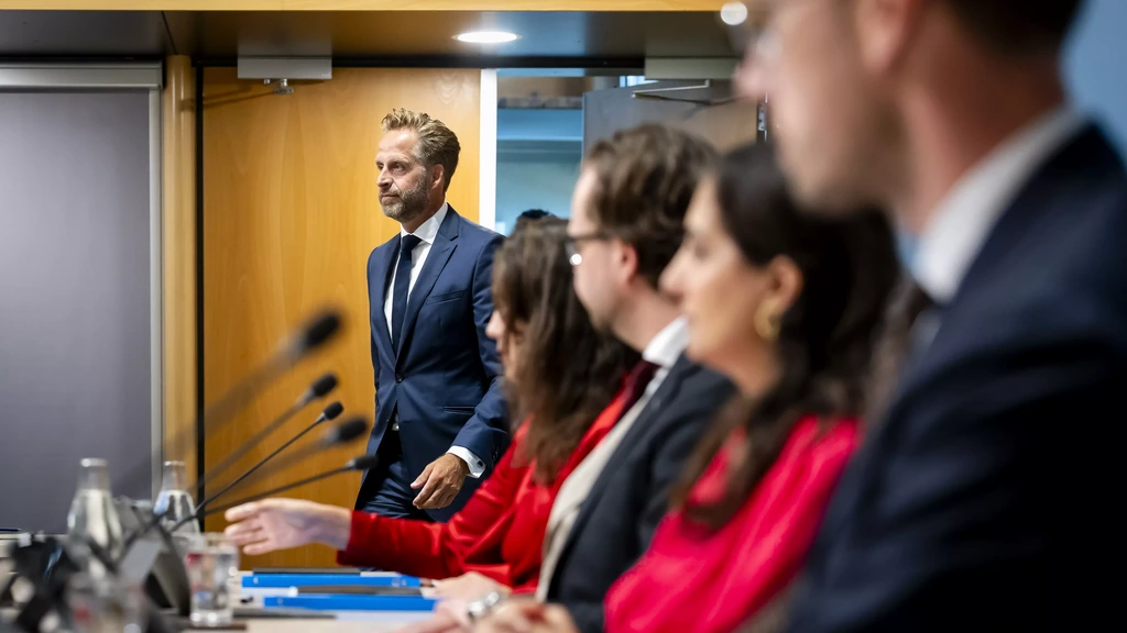 Coronaverhoren na 150 uur voorbij, nu moet de commissie lessen trekken